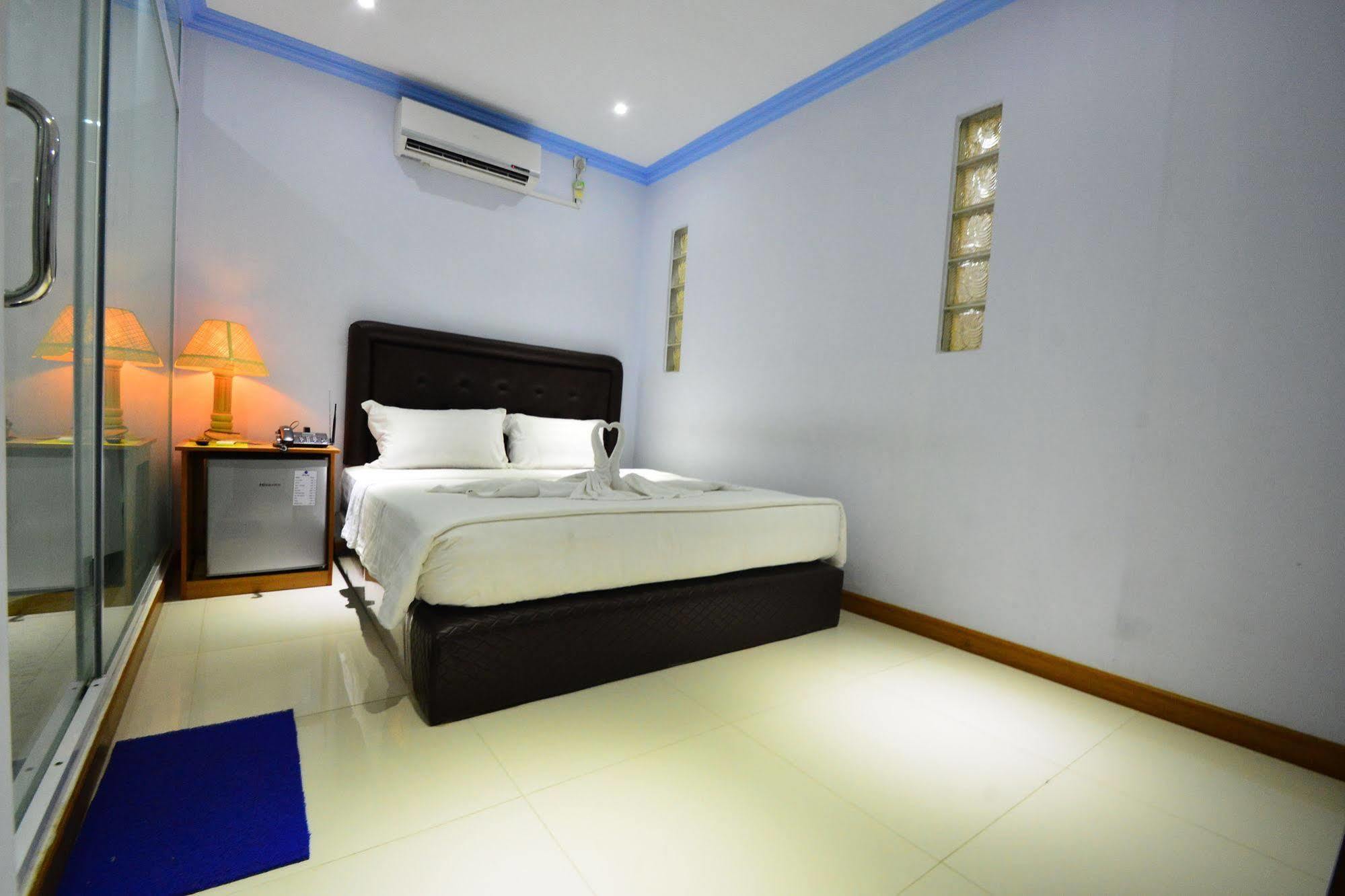 Woodland Hotel Rangoon Eksteriør billede